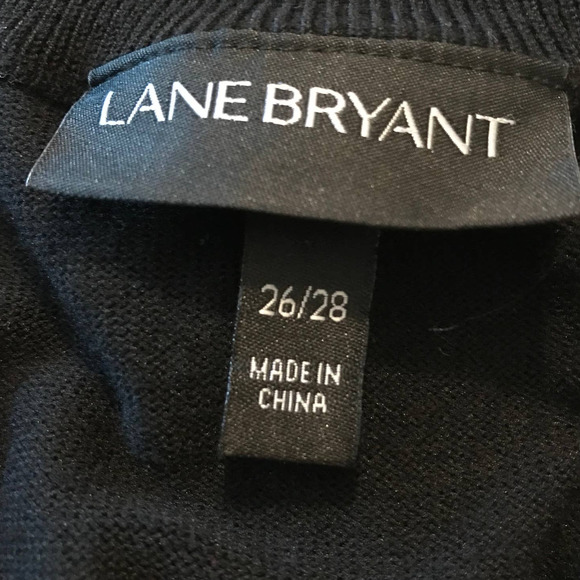 Lane Bryant Black Tunic Sweater with Lace Embellishment on Sleeves, Size 26/28 - Picture 5 of 7